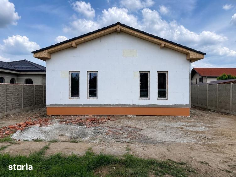 Duplex pe parter in Giroc zona centrala | 88 mp utili | teren 300 mp - 8