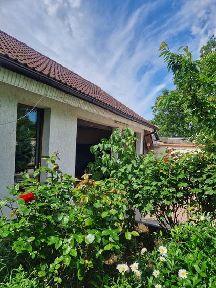 Casă cu 4 camere în Tecuci