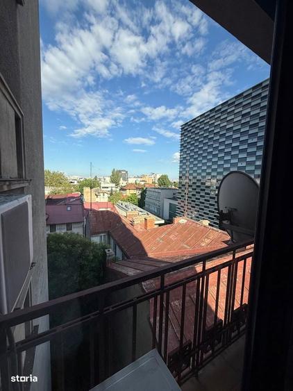 Apartament cu 4 camere în Dorobanți