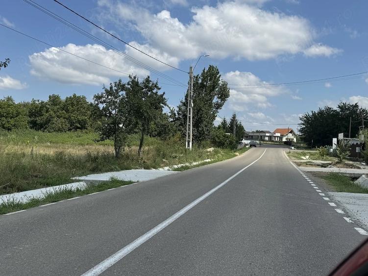Teren de 1000 mp, în Lipovăț