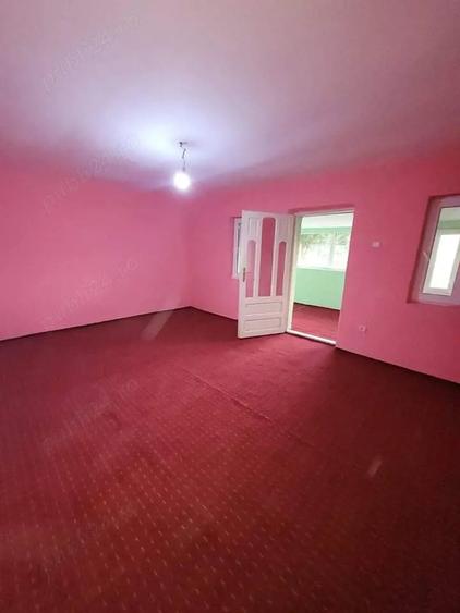 Casă cu Teren 1600 Mp în Ciulnița