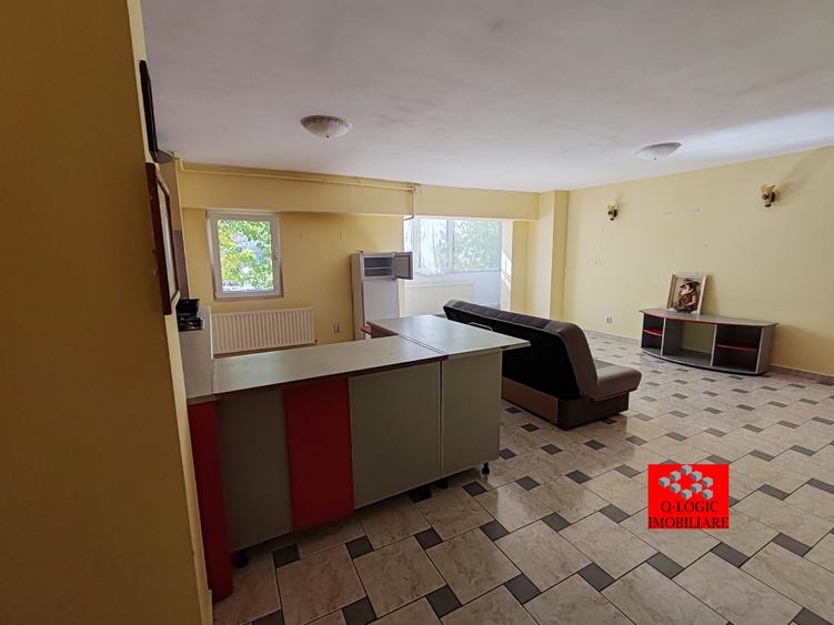 Apartament cu 2 camere semidecomandat în Răcădău
