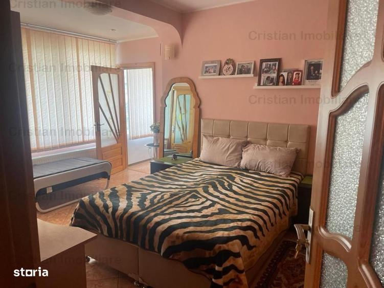 Apartament cu 4 camere în Hipodrom