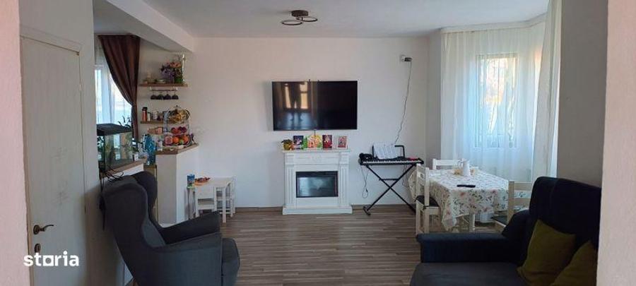 Casă cu 4 camere cu Teren 127 Mp în Central