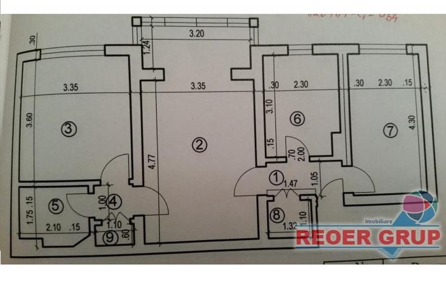 Apartament cu 3 camere semidecomandat în Nord