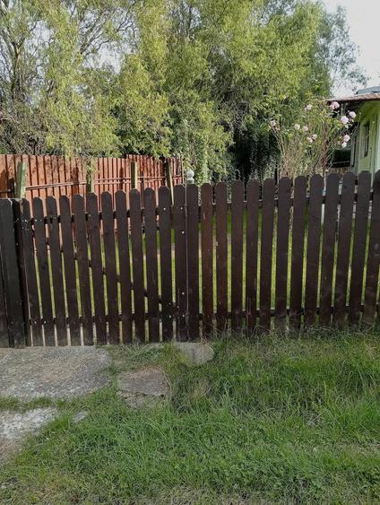 Casă cu Teren 500 Mp în Lac de Verde