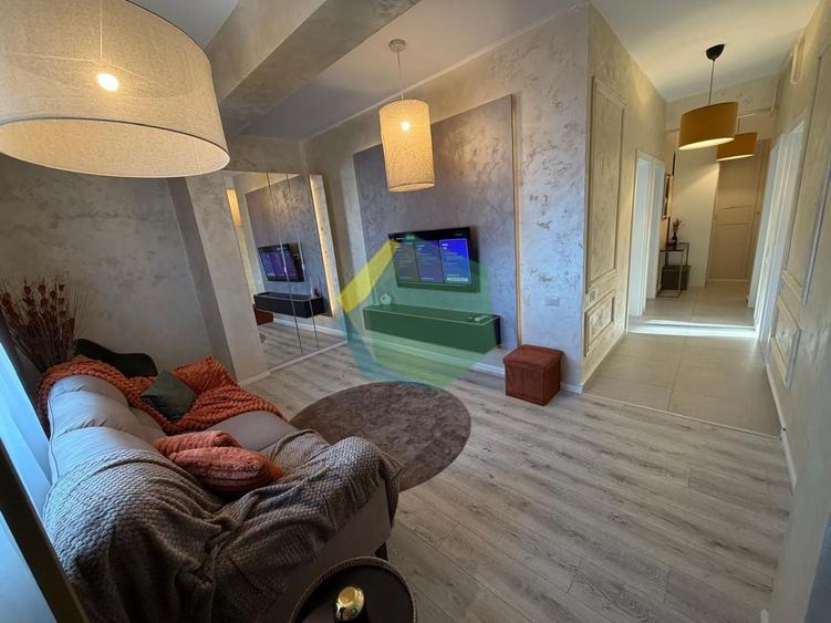 Apartament cu 3 camere decomandat, mobilat în Nord-Est