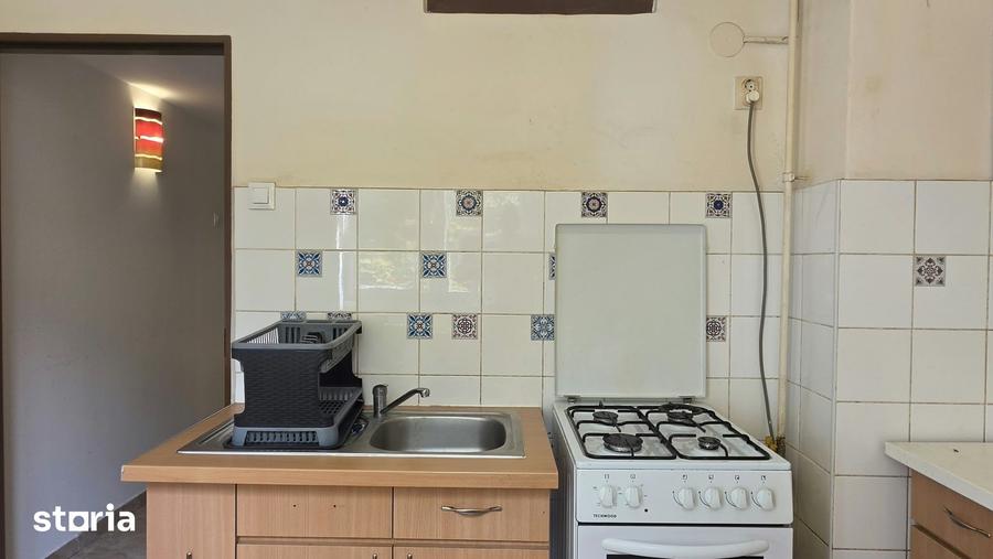 Garsonieră decomandată în Astra