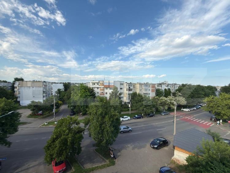 Apartament cu 2 camere decomandat, mobilat în Mihai Bravu