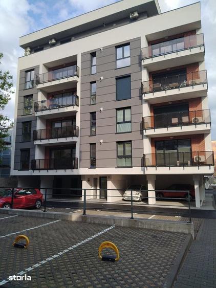 Apartament 3 camere Adora Central - 1