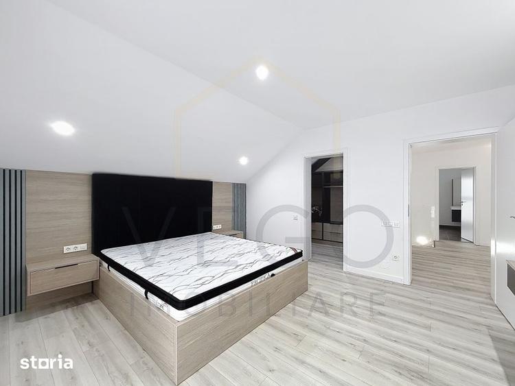 Casă cu 4 camere decomandat cu Canalizare în Gilău
