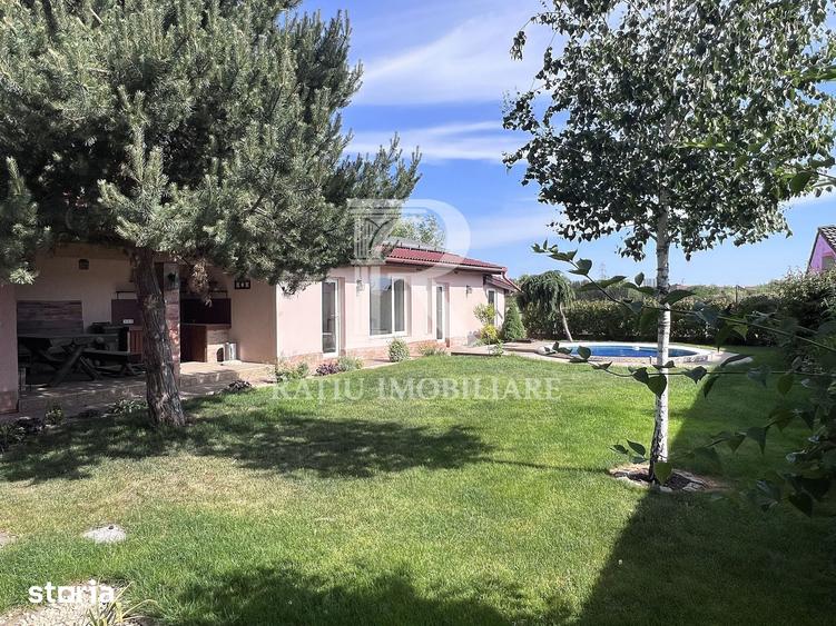 Casă cu 4 camere cu Teren 680 Mp în Sântandrei
