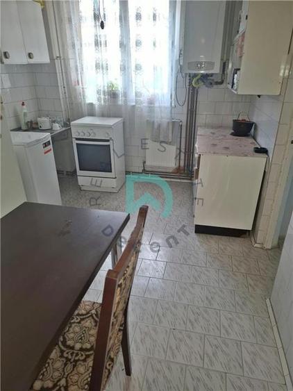 Apartament cu 3 camere circular în Astra