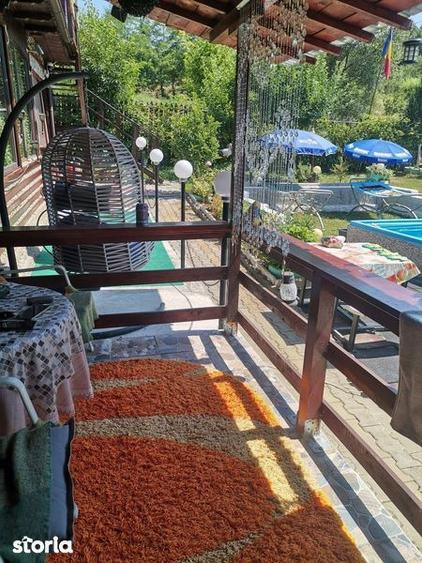 Casă cu 3 camere cu Teren 80 Mp în Central