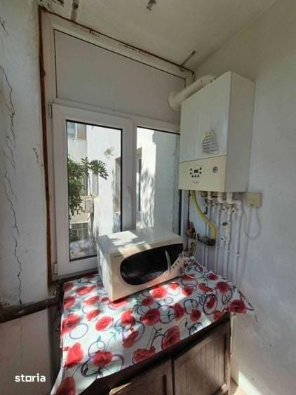 Apartament cu 3 camere decomandat în Sud