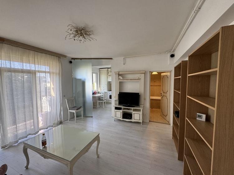 Inchiriez ap 2 camere.cart Andrei Muresanu - 13