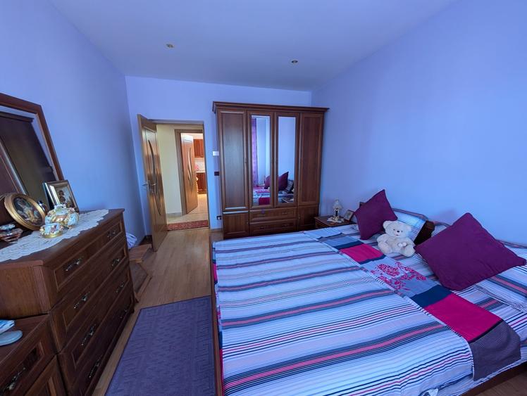 Duplex cu 5 camere cu Canalizare în Lilieci