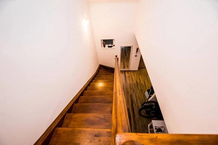 Apartament cu 3 camere decomandat în Girocului
