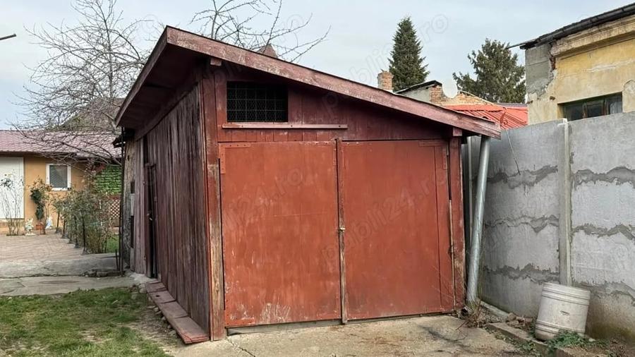 Casă cu 3 camere în Central