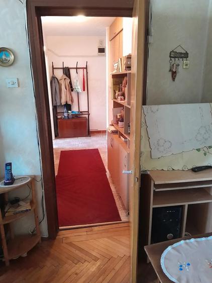 Apartament cu 2 camere semidecomandat în Sud