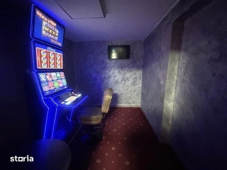 Spațiu comercial, de 43 mp, în Central