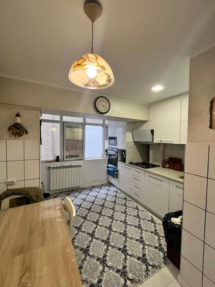 Apartament cu 3 camere decomandat, mobilat în Rădăuți — fotografia 1