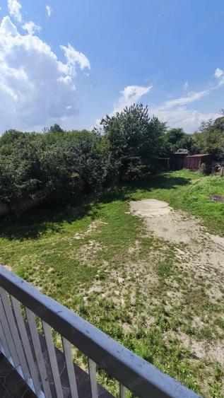 Casă cu 5 camere cu Teren 618 Mp în Central