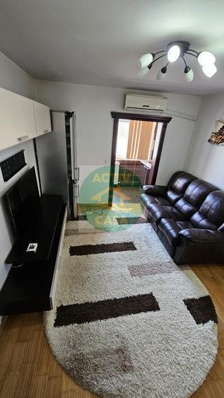 Apartament cu 2 camere decomandat în Est