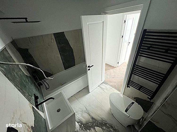 Apartament cu 3 camere decomandat în Tătărași