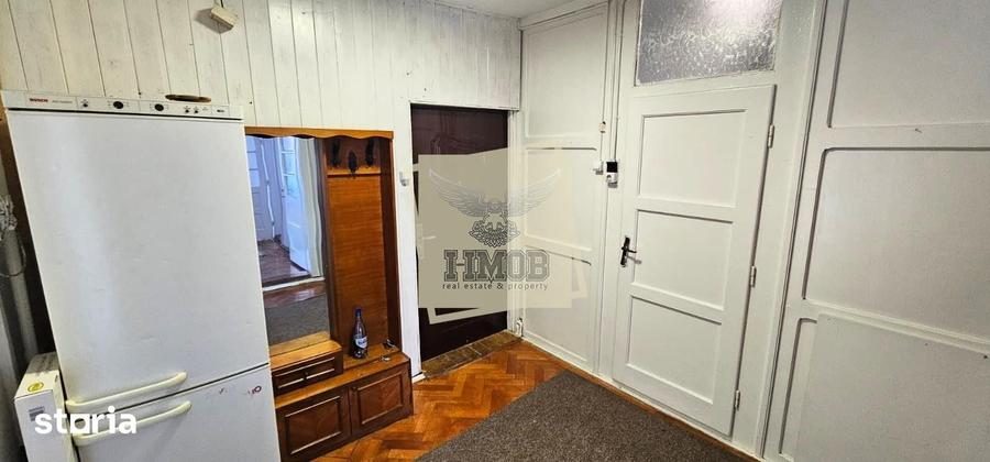 Apartament cu 4 camere în Ultracentral