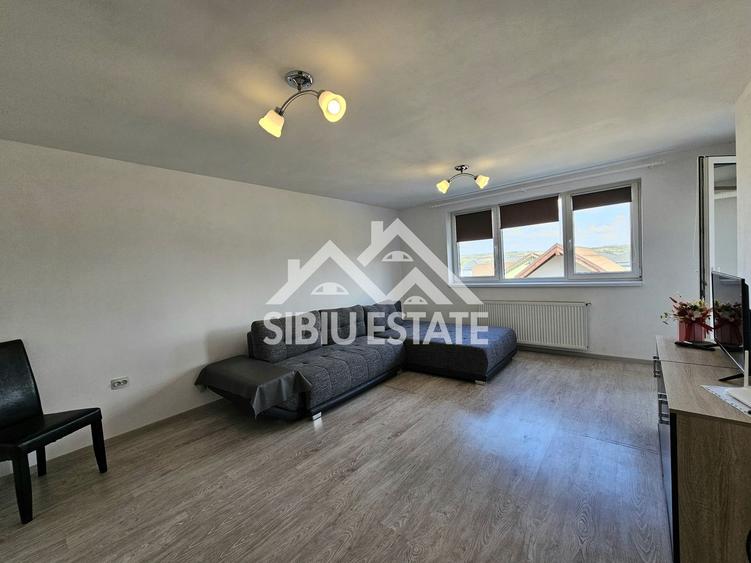 Apartament cu 2 camere decomandat, mobilat în Șelimbăr