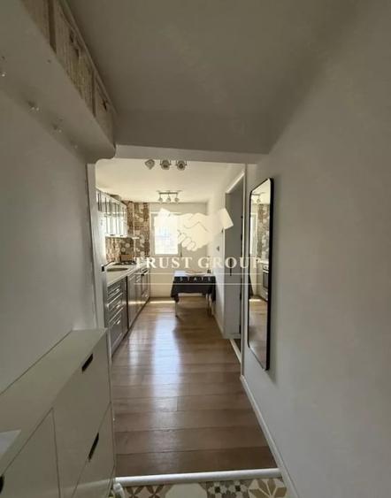 Apartament cu 2 camere semidecomandat, mobilat în Victoriei