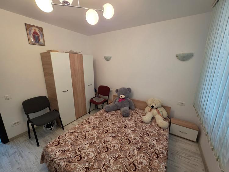 Apartament cu 2 camere semidecomandat în Giurgiului