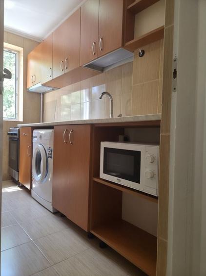 Apartament 2 camere metrou - 6