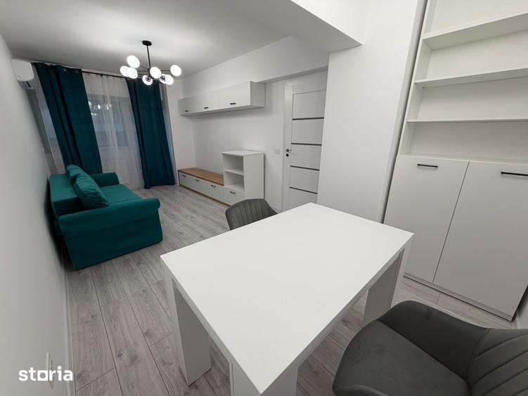 Apartament cu 2 camere decomandat în Galata