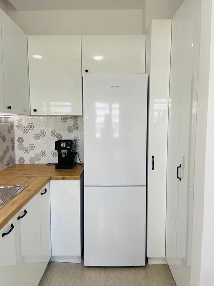 Apartament cu 2 camere decomandat în Bucureștii Noi