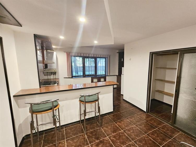 Apartament cu 2 camere semidecomandat, mobilat în Oancea