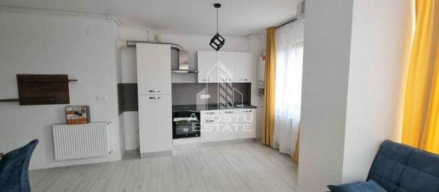 Apartament cu 3 camere decomandat, mobilat în Torontalului