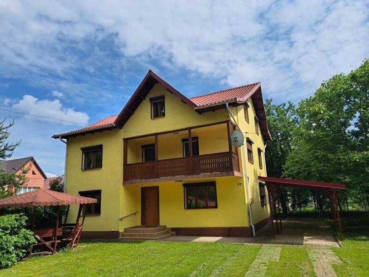 Casă cu 4 camere în Trivale