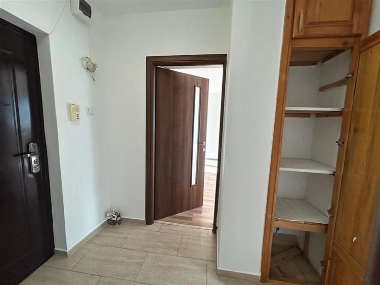 Oportunitate de investitie, garsoniera decomandata, Bld Vlahuta -Gemenii - 5