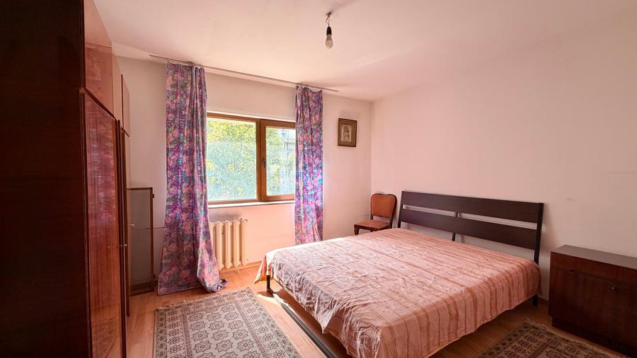 Apartament cu 2 camere decomandat în Decebal