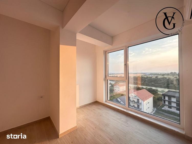Apartament cu 3 camere semidecomandat în Nord