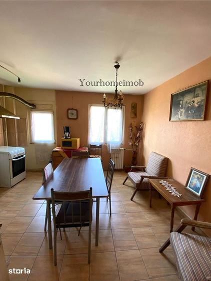 Apartament cu 2 camere semidecomandat în Craiovița Nouă