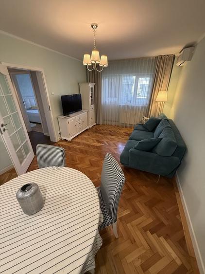Apartament cu 2 camere decomandat în Chișinau