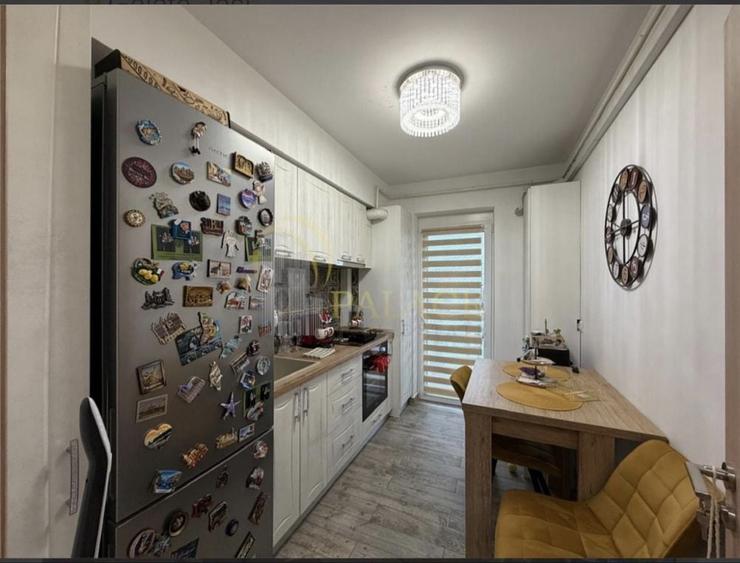 Apartament cu 2 camere decomandat în Galata
