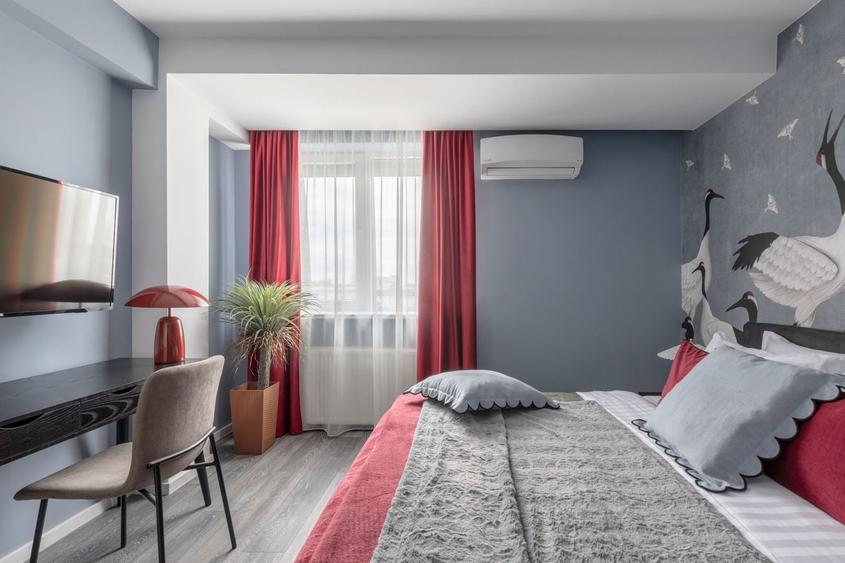 Apartament cu 3 camere în P-ța Universității