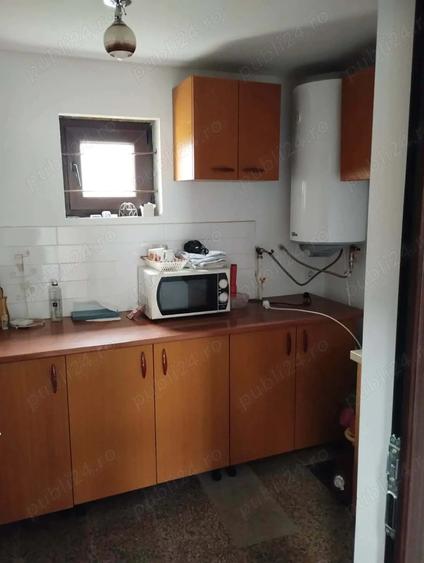 Casă cu 2 camere cu Teren 627 Mp în Topliceni