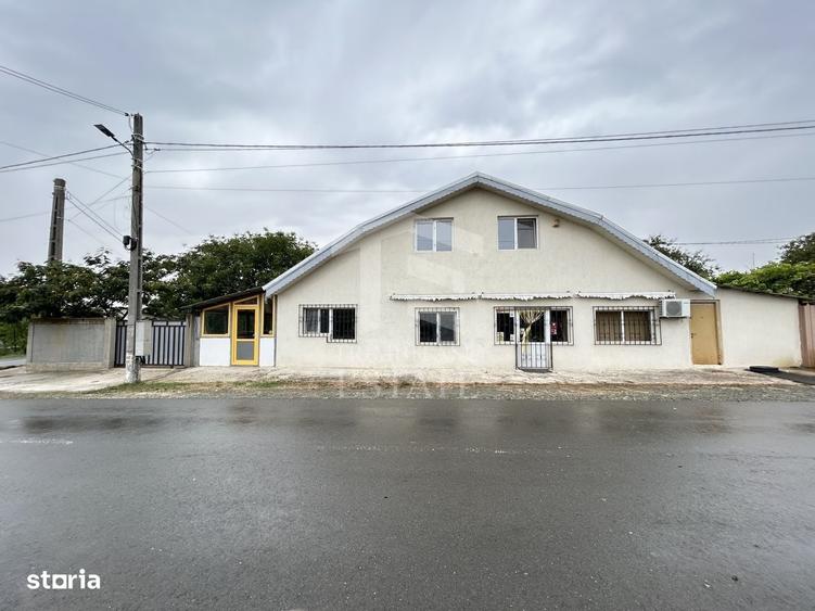 Casă cu 4 camere în Pecineaga