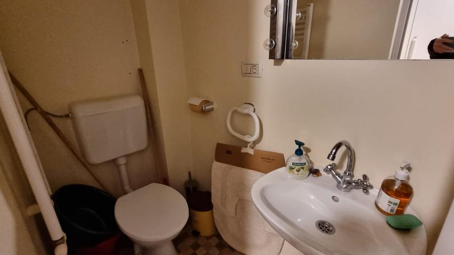 Garsoniera etaj 1 in Centru de inchiriat 200 Euro - 8