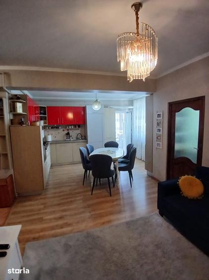 Apartament cu 4 camere decomandat în Gheorgheni